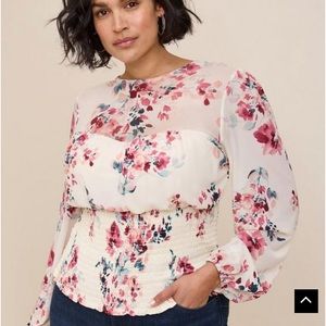 Torrid size 3 blouse Stretch Mesh Sweetheart Smocked
Long Sleeve Top